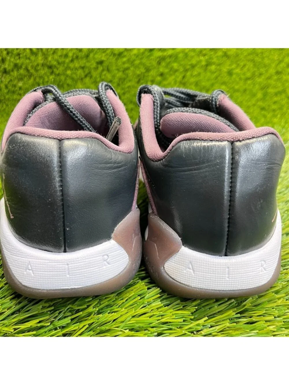 Nike Air Jordan 11 CMFT Low Womens Size 6 Purple Black Basketball Shoes Sneakers